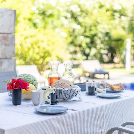 Jasmine Aroeira (Setubal)