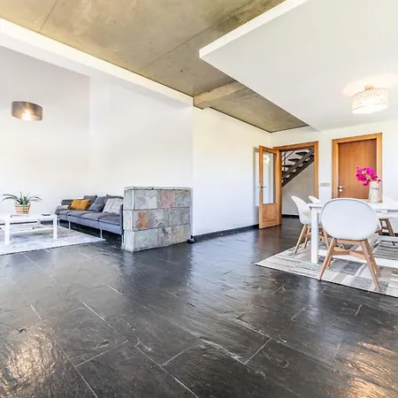 Jasmine Aroeira (Setubal)