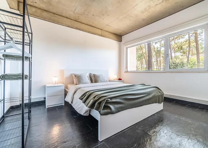 Jasmine Aroeira (Setubal)